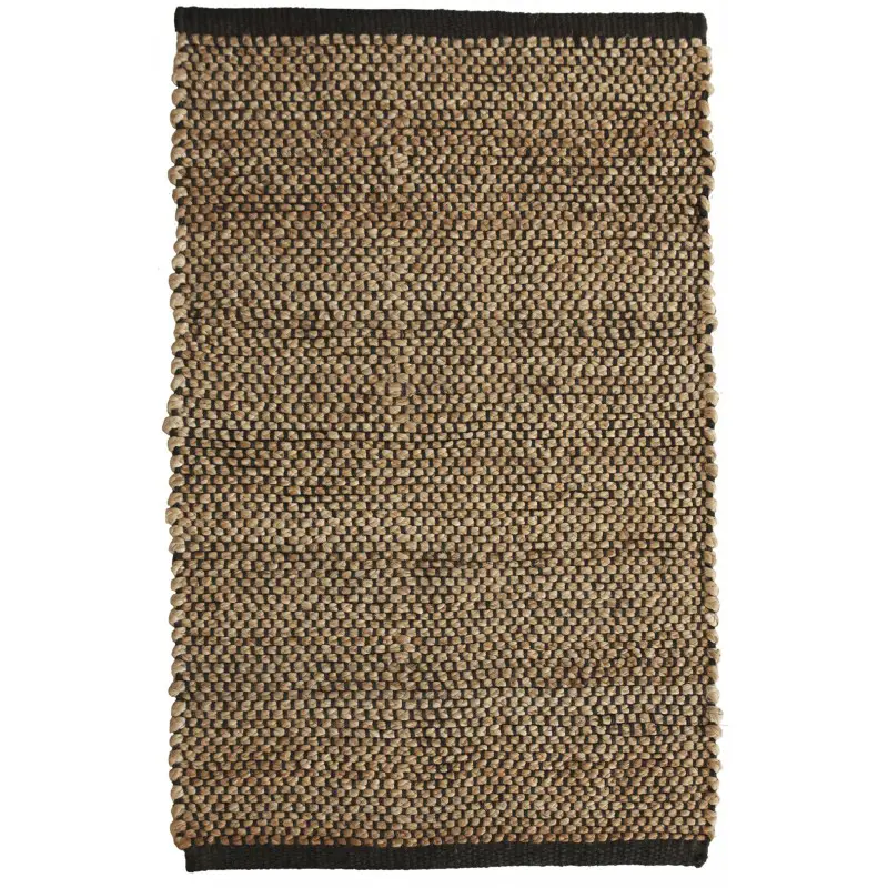 Alfombra vegetal con ribete negro