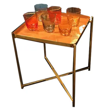 Mesa auxiliar cuadrada naranja