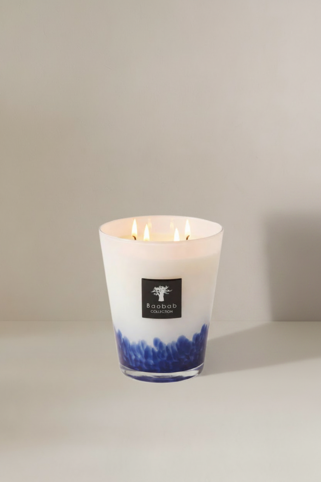 Vela Feathers Signature