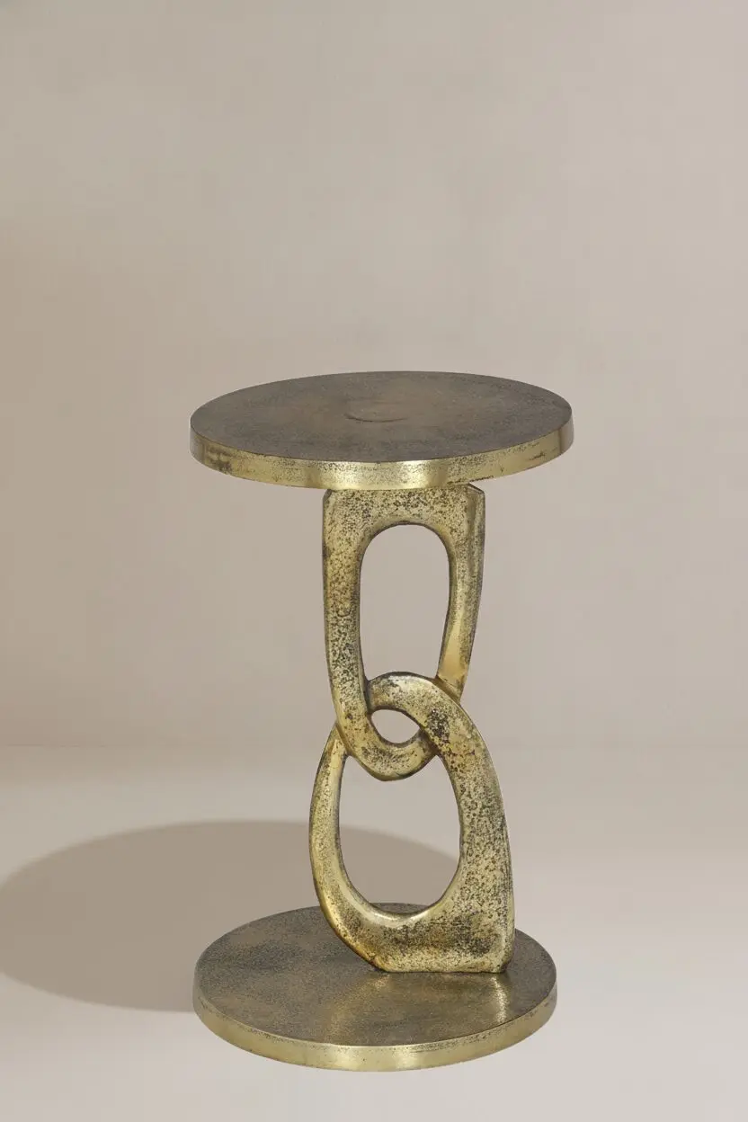 Mesa dorada cadena